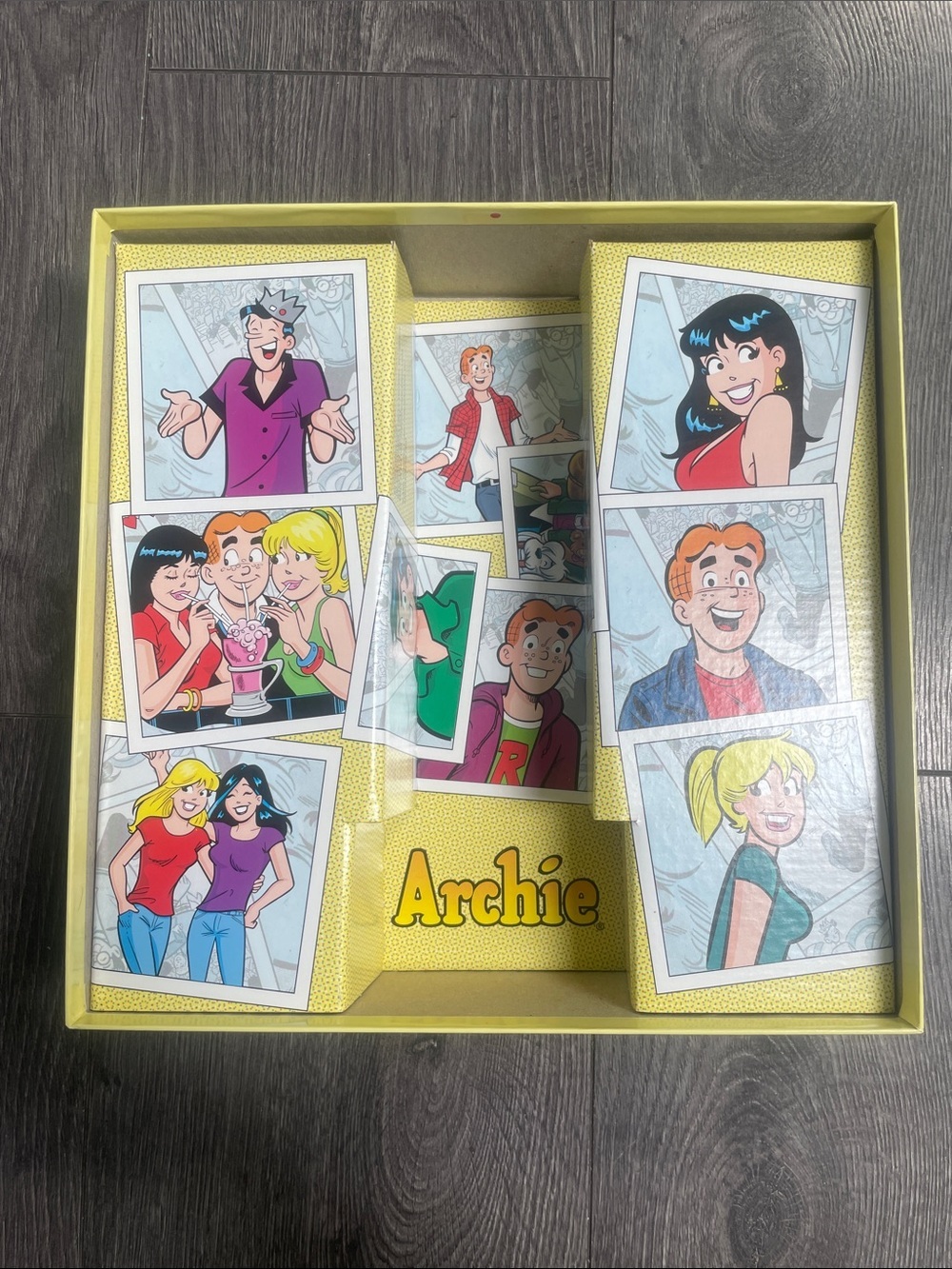 Archie Running 'Round Riverdale Board Game - Multi-Color - Picture 2 of 11